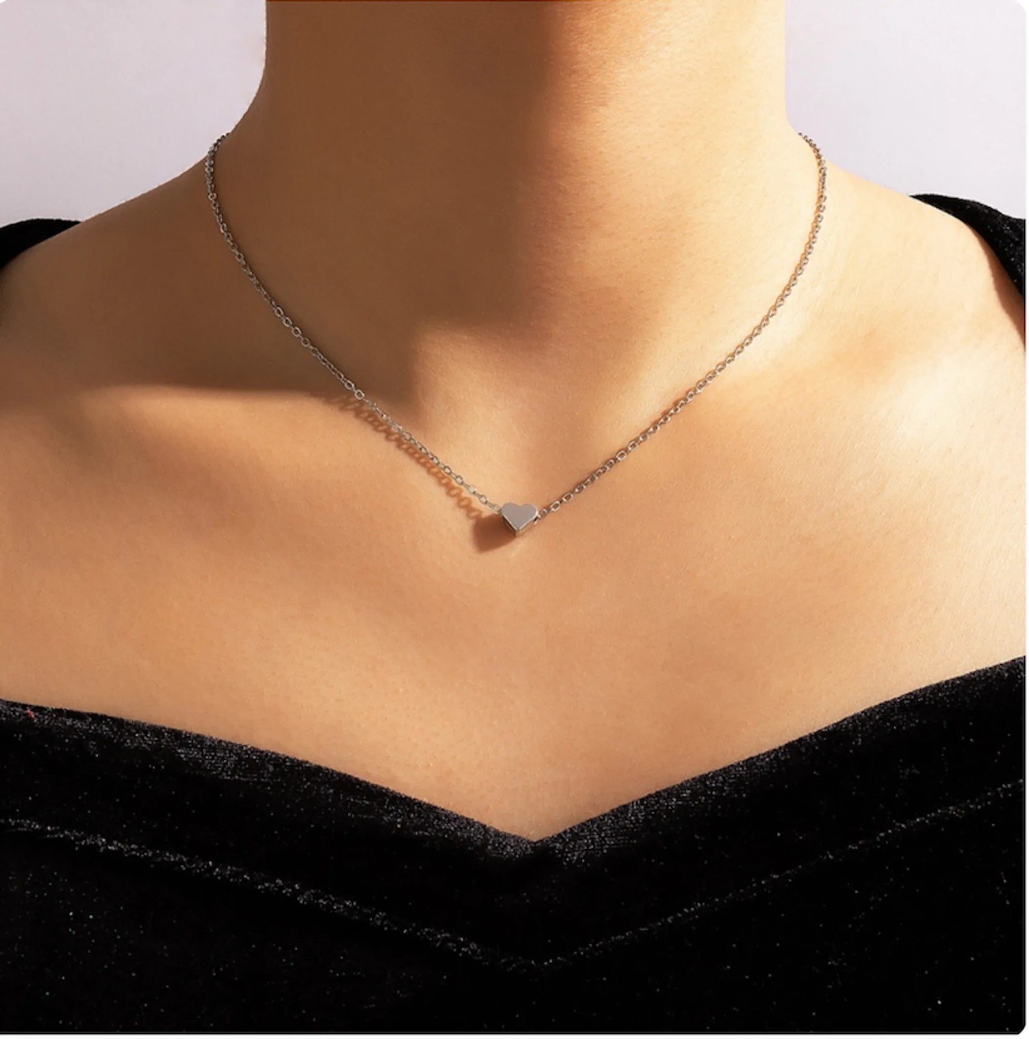 Fashion Female Fishing Line Clavicle Chain with Star Pendant